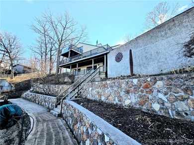 Lake of the Ozarks Home For Sale in Sunrise Beach Missouri