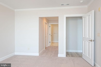Welcome to recently renovated luxurious bayfront condo in the - photo 31
