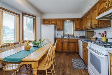 Welcome home to this charming property that is tucked in a quiet - photo 3