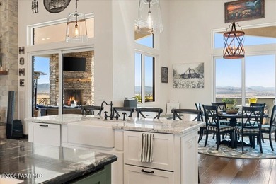 Welcome home to a place where luxury meets country. From morning - photo 6