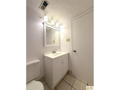 LAKE LIVING AT IT'S BEST ! UNIT R-7 Whether you're an avid - photo 17