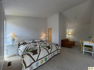 LAKE LIVING AT IT'S BEST ! UNIT R-7 Whether you're an avid - photo 21