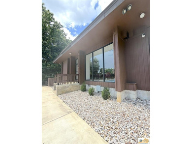 LAKE LIVING AT IT'S BEST ! UNIT R-7 Whether you're an avid - photo 42