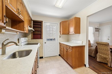 Searching for a home with the perfect layout and actual room to - photo 5