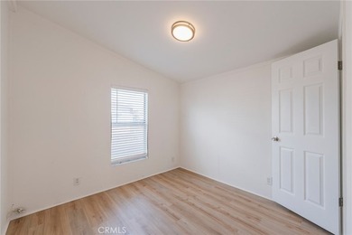 Welcome to this bright home in Le Fontaine Estates of Santa Ana - photo 9