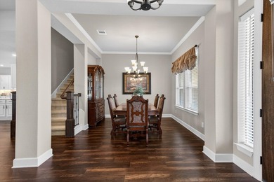 Elegant 4-bedroom home in a gated golf and lakeside Legends Golf - photo 11