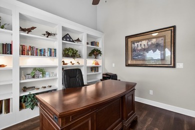 Elegant 4-bedroom home in a gated golf and lakeside Legends Golf - photo 12