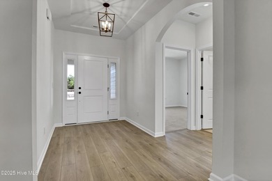 The Edgewood is a single-story home with a lot to offer. It - photo 4