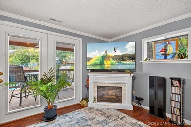 Lake of the Ozarks Home For Sale in Gravois Mills Missouri