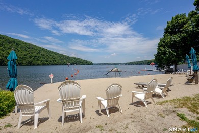 Live the ultimate lake lifestyle in the highly desirable Aqua - photo 4