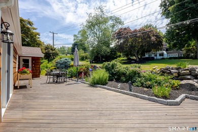 Live the ultimate lake lifestyle in the highly desirable Aqua - photo 5