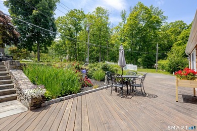 Live the ultimate lake lifestyle in the highly desirable Aqua - photo 6