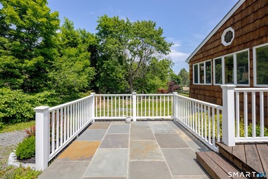Live the ultimate lake lifestyle in the highly desirable Aqua - photo 7
