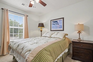 Location, location, location! Enjoy this wonderful 3-bedroom, 2 - photo 12