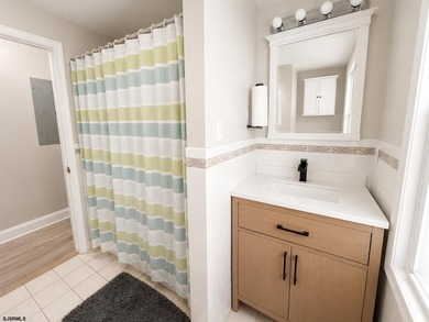 Located in the heart of Ocean City, this lovingly maintained - photo 15