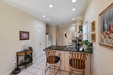 TOWNE LAKE GOLF COURSE BEAUTY! Don't miss this beautifully - photo 19