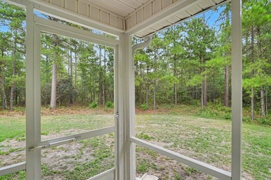 Location, location, location! Enjoy this wonderful 3-bedroom, 2 - photo 25