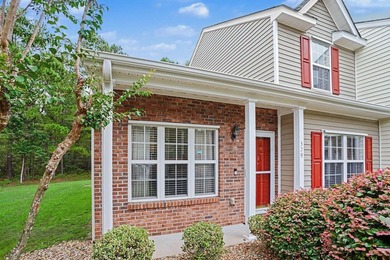 Location, location, location! Enjoy this wonderful 3-bedroom, 2 - photo 27
