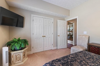 TOWNE LAKE GOLF COURSE BEAUTY! Don't miss this beautifully - photo 32