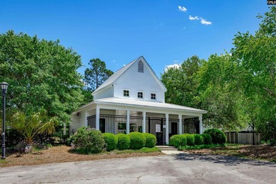 Meticulously maintained and full of timeless charm, this - photo 34