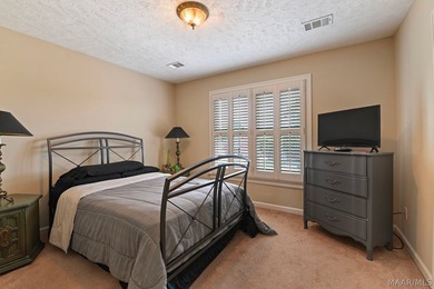 TOWNE LAKE GOLF COURSE BEAUTY! Don't miss this beautifully - photo 44