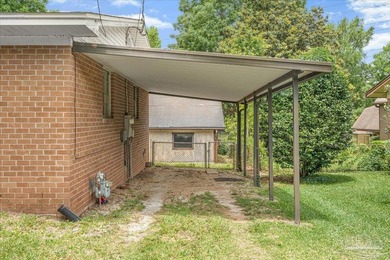 Welcome to this charming 3-bedroom, 2-bath BRICK home perfectly - photo 5