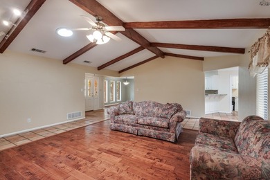 Quiet Colonial Park cul-de-sac location with the space and - photo 6