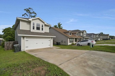 Beautiful 3 bedroom, 2.5 bath two-story home in Cardinal Cove - photo 3