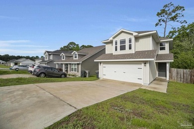 Beautiful 3 bedroom, 2.5 bath two-story home in Cardinal Cove - photo 4