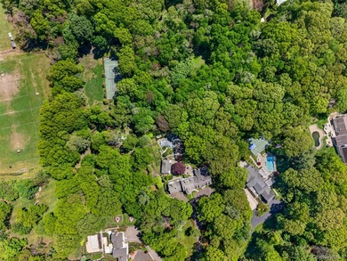 Enjoy the splendor and many amenities of your private country - photo 9