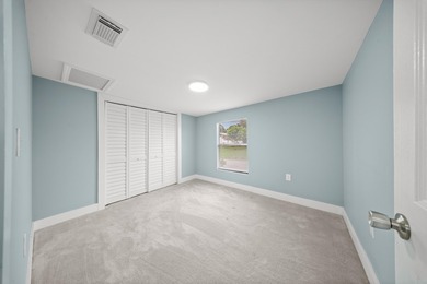 Fully renovated home in the heart of Fort Pierce! This 3-bedroom - photo 12