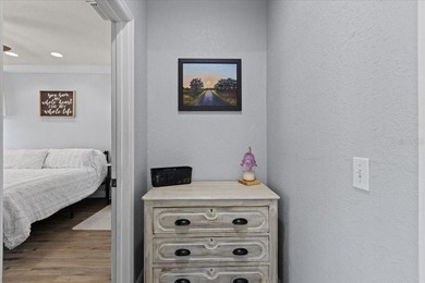 Motivated Seller * A stunning 4 bedroom/4 bathroom , 2 story - photo 24