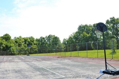 Three Camelot Building Lots on 1 Acre. Perfect for your special - photo 10