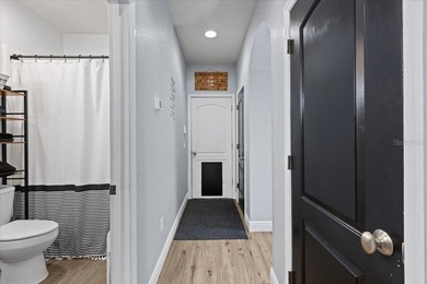 Motivated Seller * A stunning 4 bedroom/4 bathroom , 2 story - photo 42
