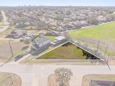 Lake Lot For Sale in The Colony, Texas