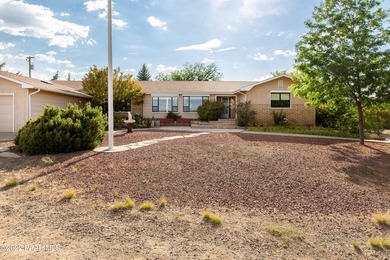 Granite Mountain views minutes from downtown Prescott! - photo 2