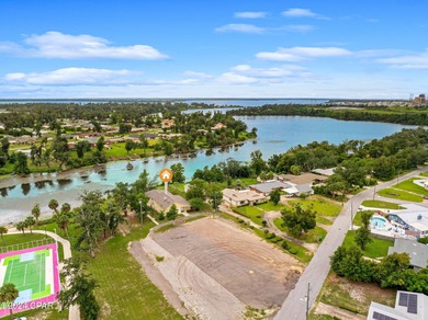 Check out this Unique Water Front property that can be used for - photo 7