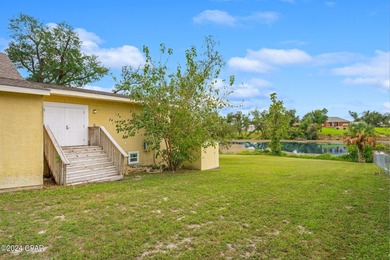 Check out this Unique Water Front property that can be used for - photo 10