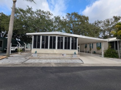 (private lake, pond, creek) Home For Sale in Clearwater Florida