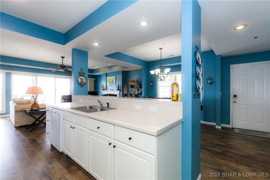 Unicorn Alert! Garage now Included~! View! 2 boat slips. This - photo 9
