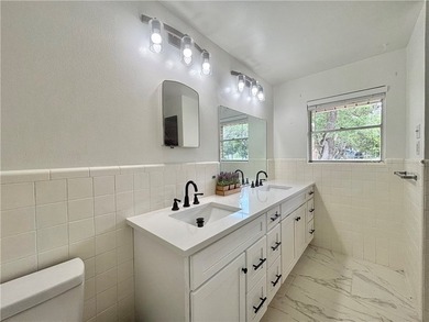 PRICE DROP! This beautifully updated ranch-style home offers - photo 20