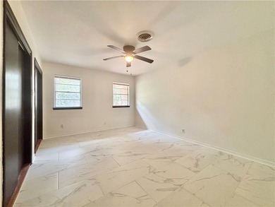 PRICE DROP! This beautifully updated ranch-style home offers - photo 26