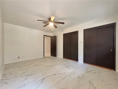 PRICE DROP! This beautifully updated ranch-style home offers - photo 27