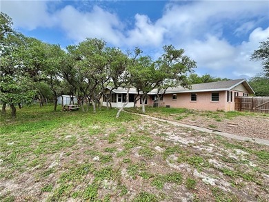 PRICE DROP! This beautifully updated ranch-style home offers - photo 34