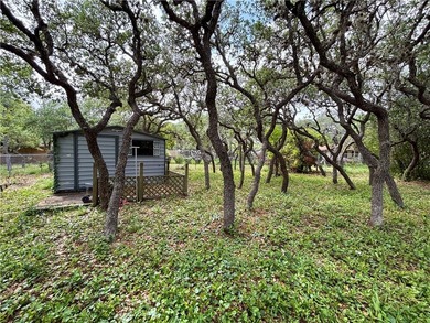 PRICE DROP! This beautifully updated ranch-style home offers - photo 37