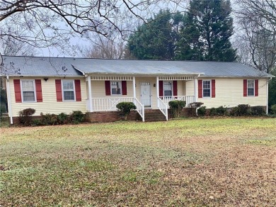 Lake Home For Sale in Anderson, South Carolina
