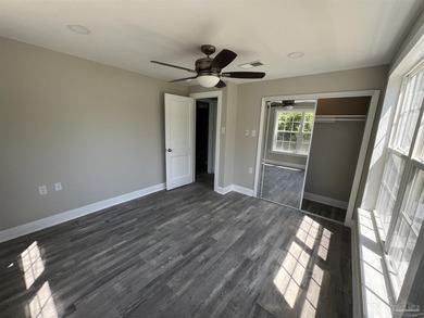 Charming 1938 Cottage with Modern Upgrades This beautifully - photo 7