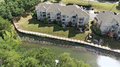 Lake Condo For Sale in Mooresville, North Carolina