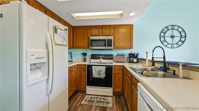 Welcome to lake life at an affordable price! This fully