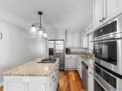 Magnificent deep-water riverfront retreat with stunning - photo 12